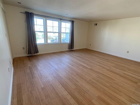 4th image of 120 Meridian Blvd Floor 1