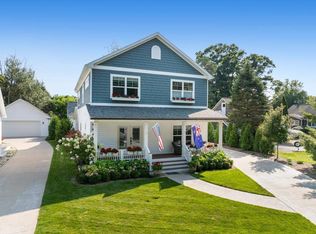 430 Maple St, Harbor Springs, MI 49740