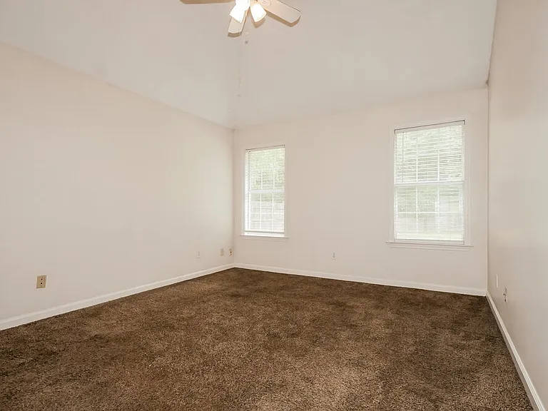 1224 Whistler Dr — Photo 9