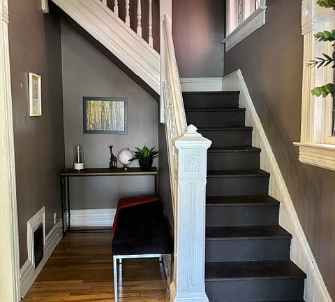 3rd image of 945 N Clarkson St