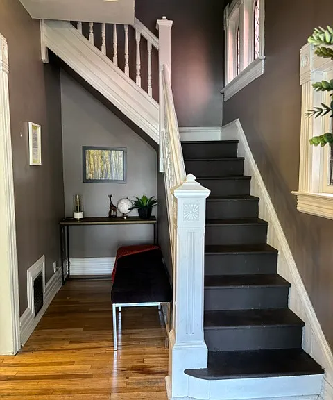 945 N Clarkson St — Photo 3