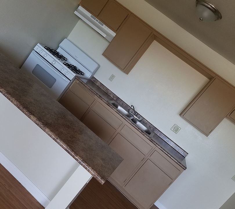 1st image of 18462 Montezuma St APT 26