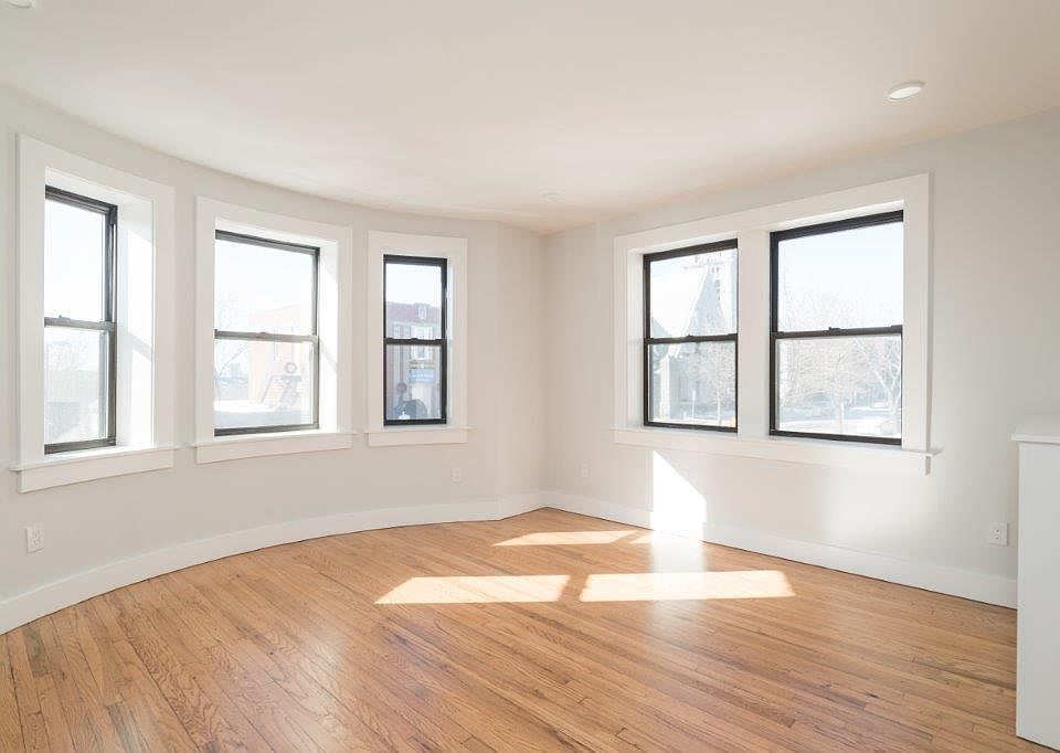 2nd image of 145 Highland Ave #13