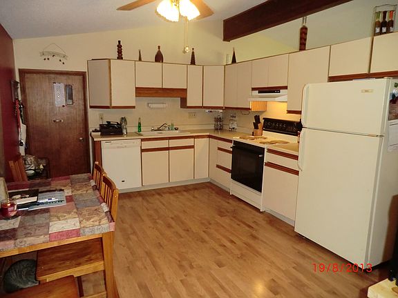 Large Eat In Kitchen