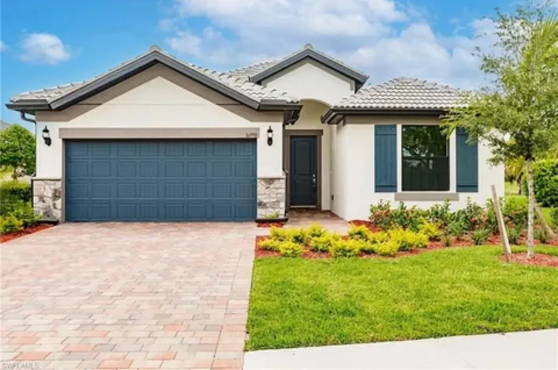 3 bed, 2005 sqft, $3,950 — Photo 1
