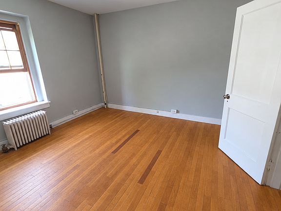 4th image of 57 Broad St #3