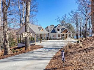 820 Big Oak Ln, Hiawassee, GA 30546