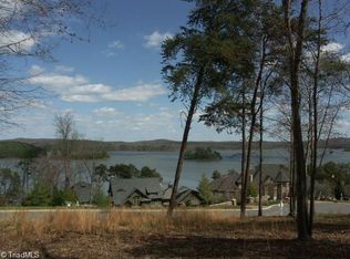 132 Printers Ln, New London, NC 28127