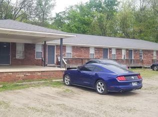301 N Rogers St #7, Clarksville, AR 72830