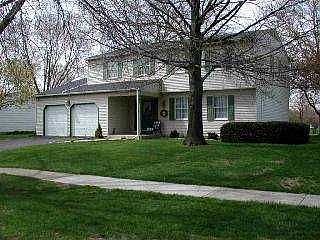 1st image of 152 Birchcrest Dr