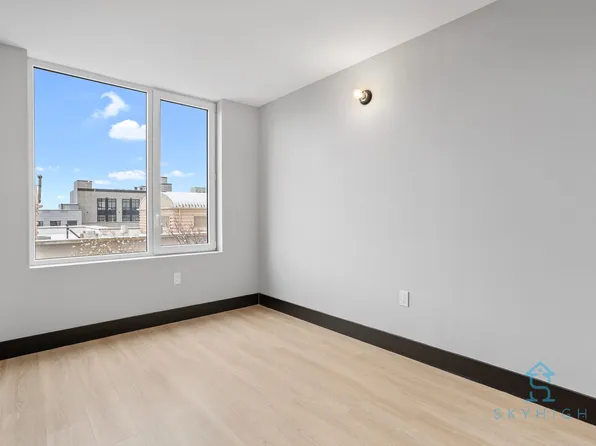 250 Winthrop Street image 12 of 16