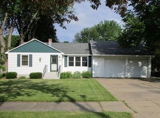 501 S Felker Ave, Marshfield, WI 54449