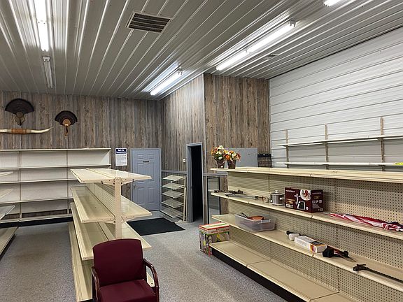 2nd image of 1836 E Highway 80