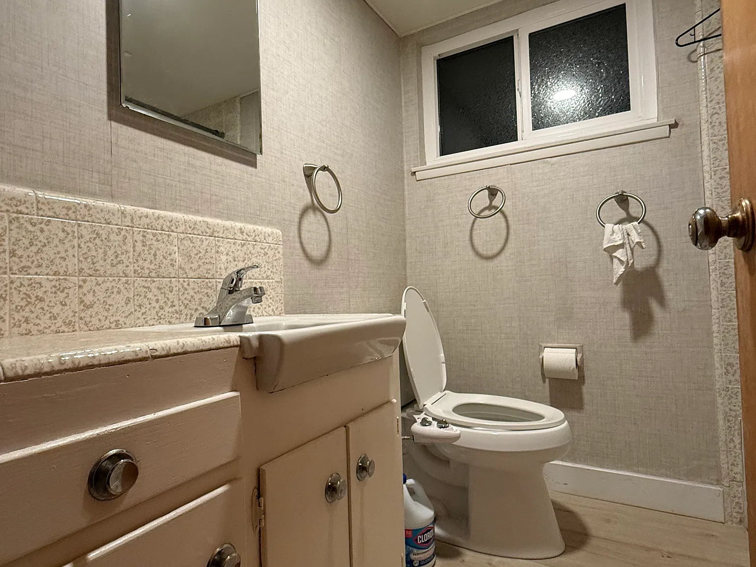 3 bed, 1652 sqft, $3,100 — Photo 1