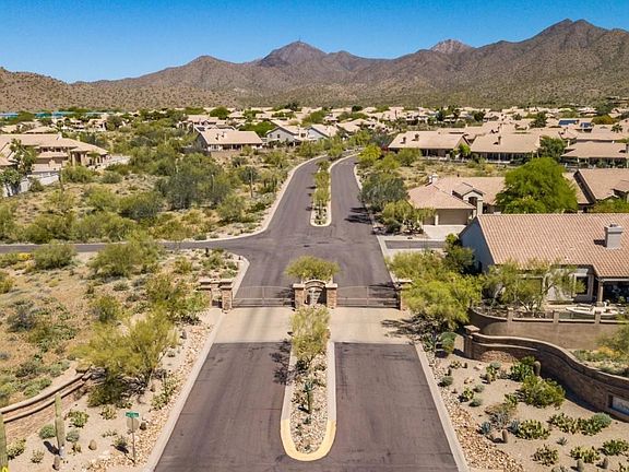 Sonoran Heights Gated Entry