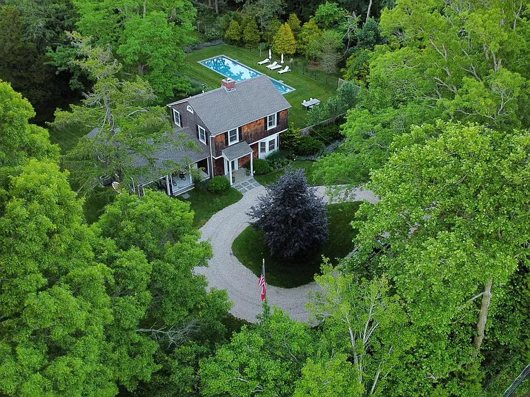 152 Ferry Rd — Photo 18
