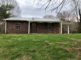 3 Kildare Pl, Asheville, NC 28806