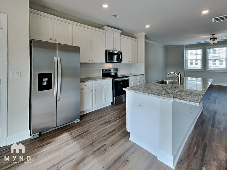6933 Woodland Stream Pl — Photo 5
