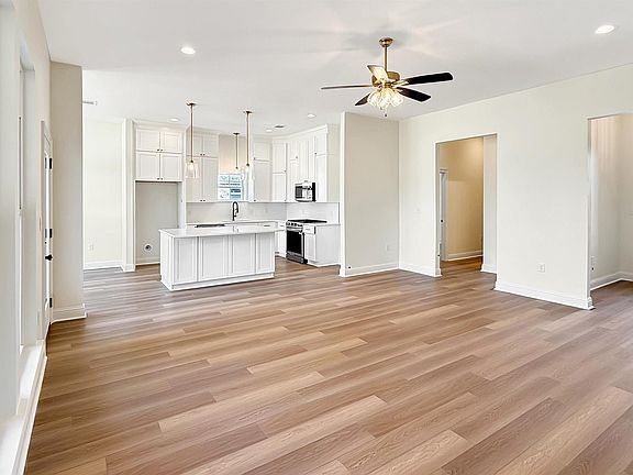 5th image of 31497 Dunn Rd