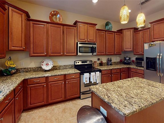 3rd image of 3556 Marmalade Ct #A
