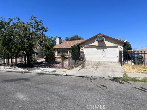 45403 8th St E, Lancaster, CA 93535
