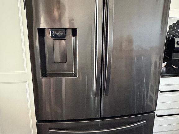 2nd image of 2891 Canyon Crest Dr APT 63