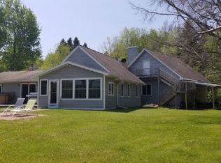 127 Kinner Dr, Trout Creek, MI 49935
