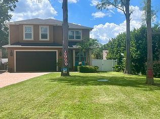 17004 Paula Ln, Lutz, FL 33558