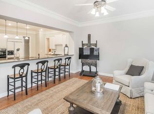28 Wiveliscombe, New Albany, OH 43054