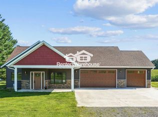 161 230th St, Osceola, WI 54020