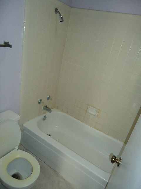 2nd image of 4744 Wineberry Dr