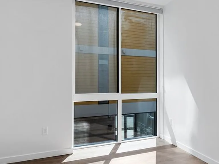 Freya Apartments - Private Studios + Social Connection — Photo 15