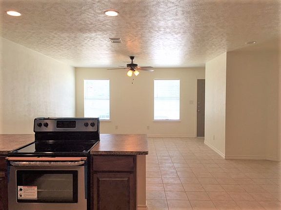 4th image of 200 E Crosby St APT 1