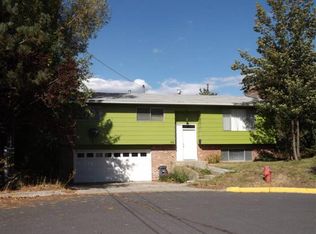 712 Tobiska Dr, Moscow, ID 83843