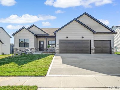 3160 Ashley Dr, Glen Carbon, IL, 62034