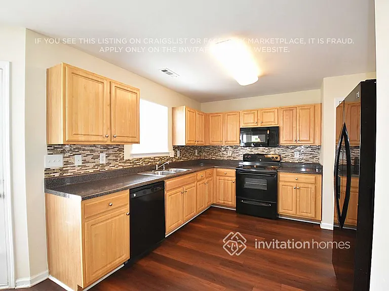 116 Saye Pl — Photo 6