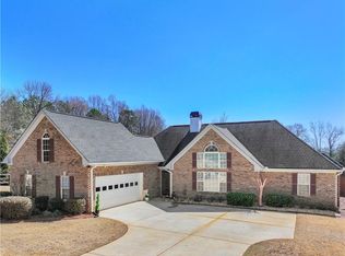 21 Station Dr, Pendergrass, GA 30567
