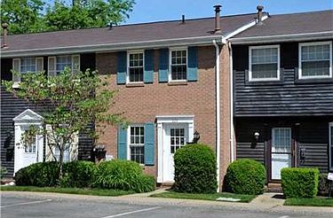 1st image of 625 Newton Sq