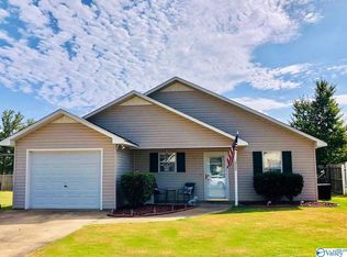 203 Hayden Ave, Rainbow City, AL 35906