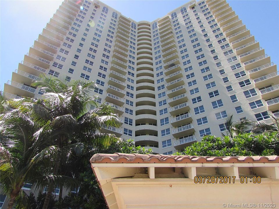 1st image of 19501 W Country Club Dr Penthouse 13