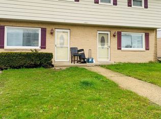 4902 43rd Ave #1, Kenosha, WI 53144