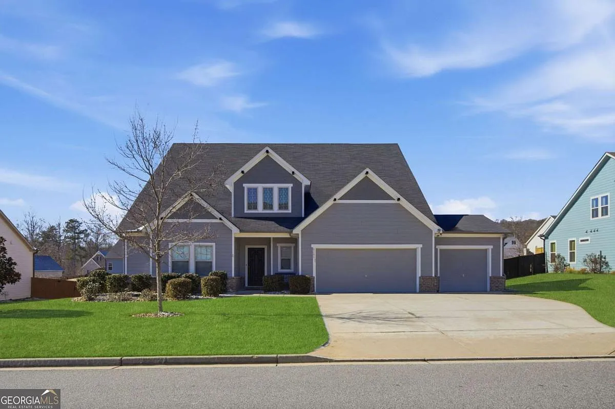 6285 Birchfield Trl photo 1