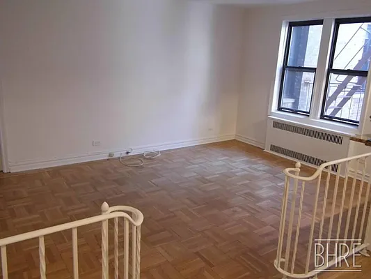 Sold by Brooklyn Heights Real Estate Inc | media 11