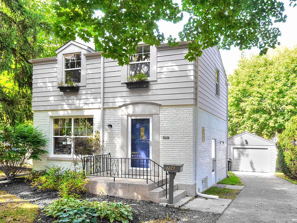 1st image of 706 E Lincoln Ave
