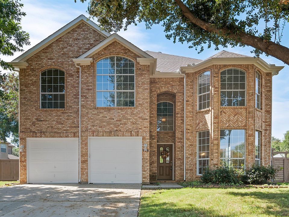1st image of 775 Lacey Oaks Ln