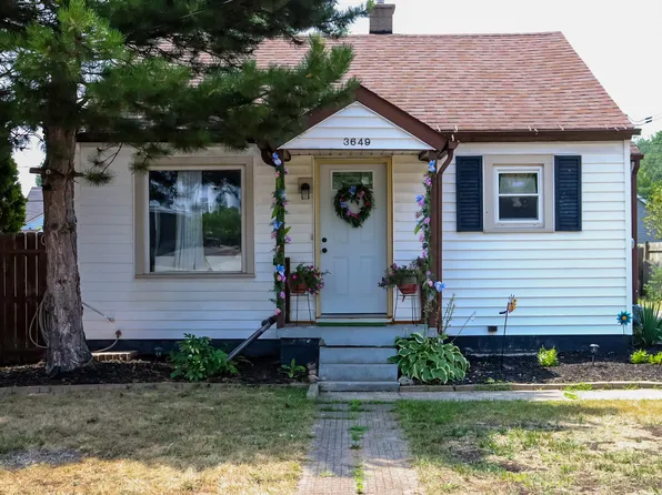 3649 Jefferson Ave SE, Wyoming, MI 49548
