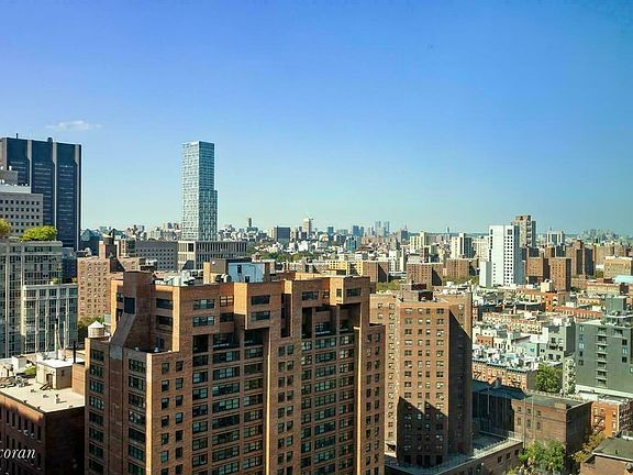 4th image of 215-217 E 96th St #24K