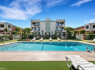 5301 Balboa Blvd, Encino, CA 91316