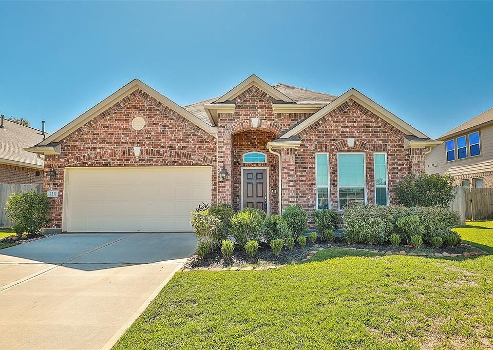 1st image of 2232 Ivy Wall Dr