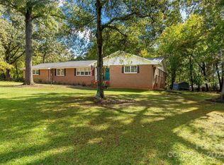 709 Plantation Rd, Lancaster, SC 29720